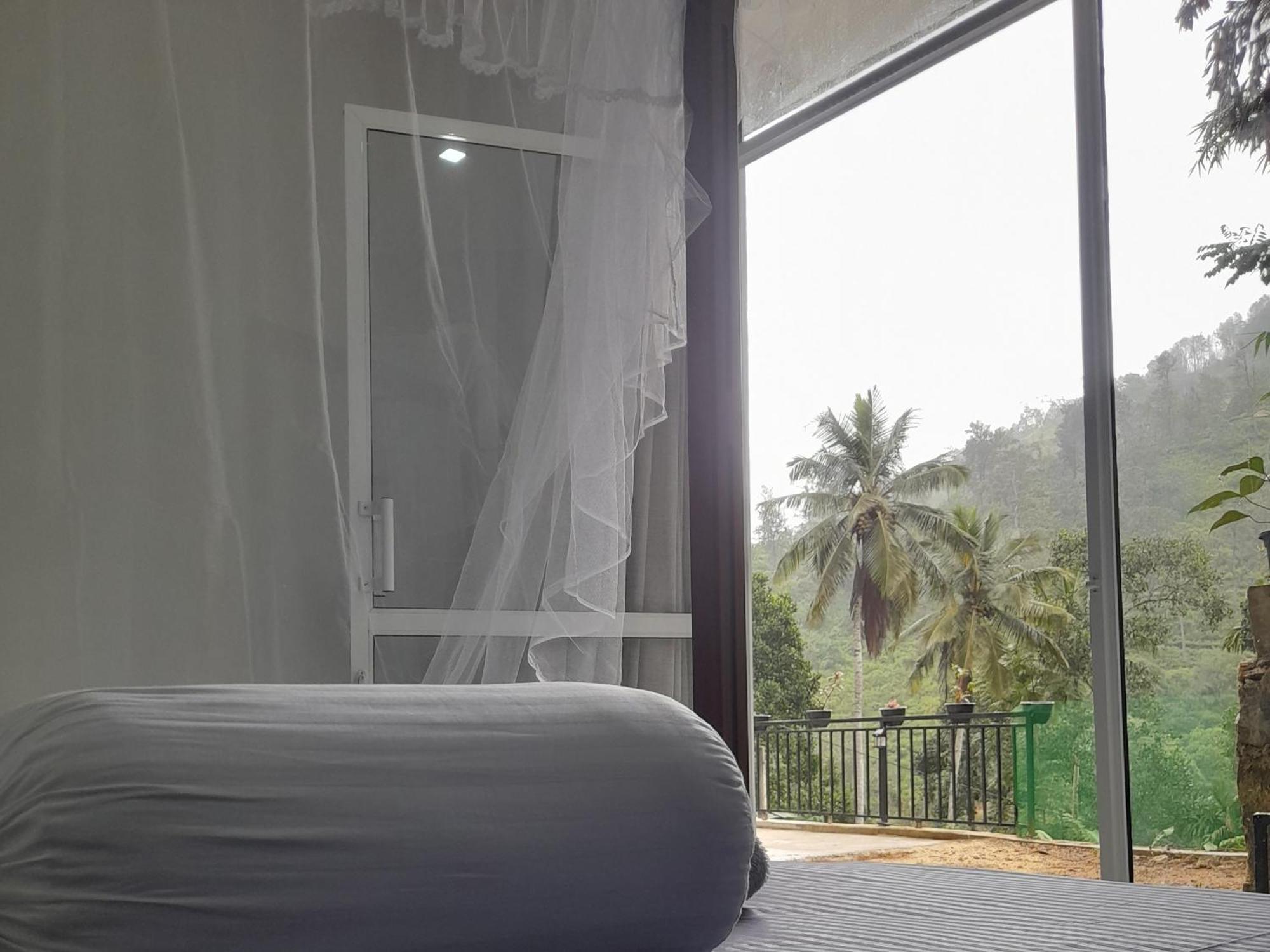 Hotel Ella Thenulya Exterior foto